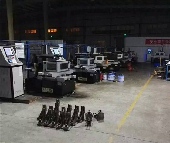 武汉客户线切现场照片